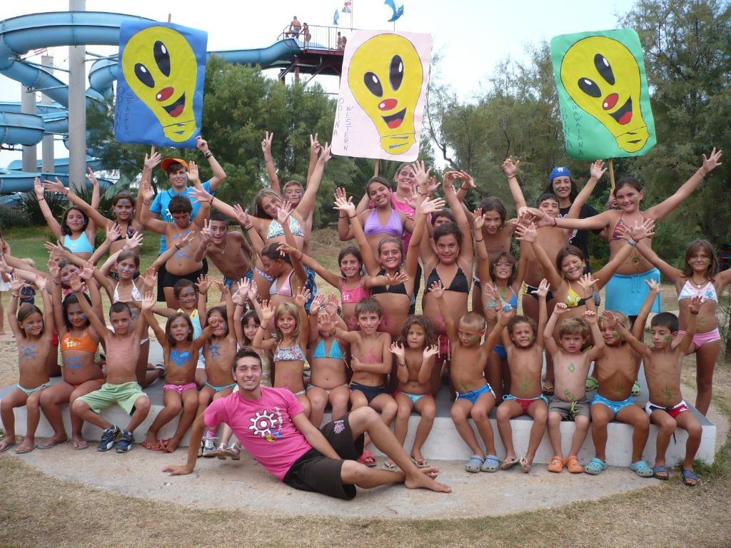 Camping Villaggio Lamaforca Torre Santa Sabina Ngoại thất bức ảnh